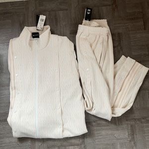 Adidas x Ivy Park (Icy Park) Men’s Sweat Suit (L)